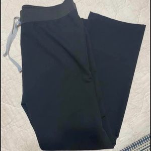 Figs black Livingston medium regular